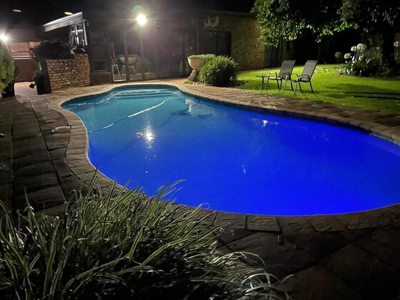 Spies Villa - Fast Wi-Fi, Netflix And Generator Middelburg  Zewnętrze zdjęcie